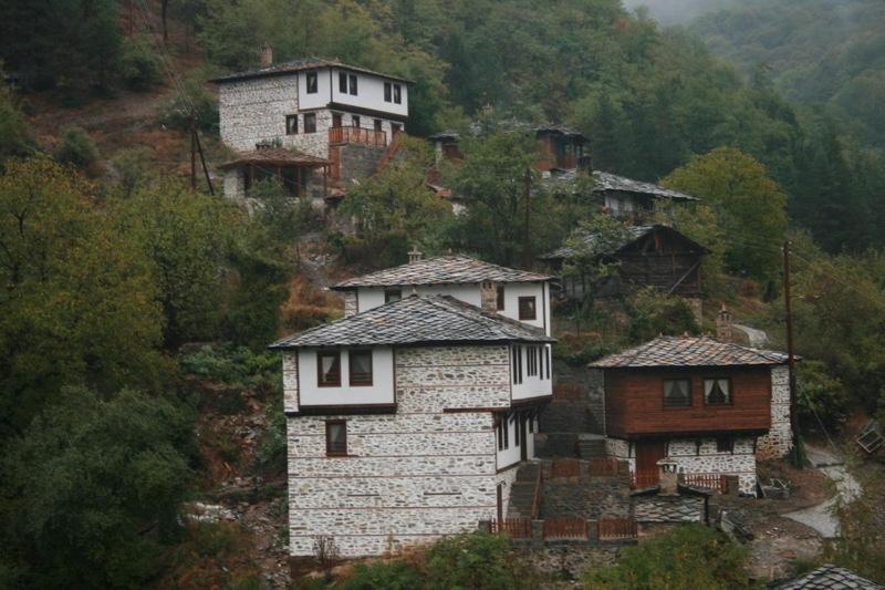 Gasthof Complex Kosovo